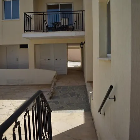 Eden Heights Sea View 203 - By Imh Travel & Tours 公寓 Paphos