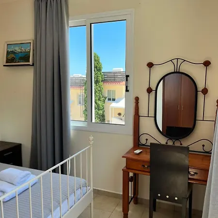 Eden Heights Sea View - By Noma Cyprus Apartment Paphos