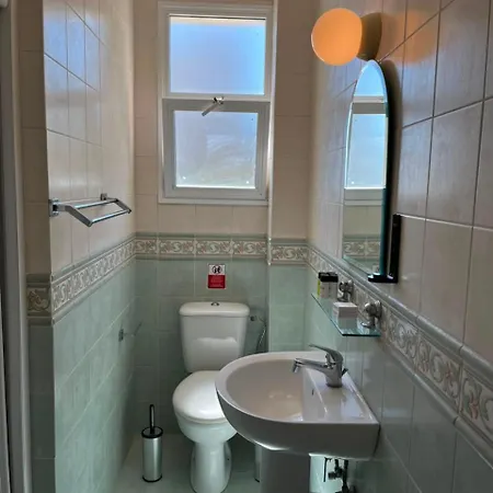 Eden Heights Sea View - By Noma Cyprus Apartment Paphos
