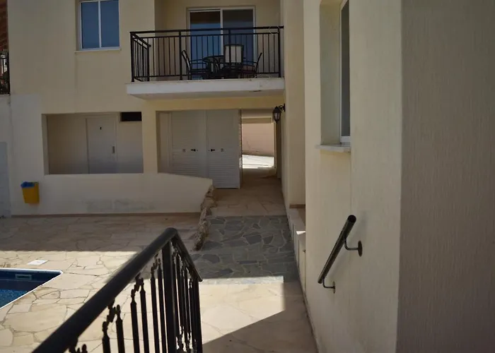 Eden Heights Sea View 203 - By Imh Travel & Tours Διαμέρισμα Πάφος